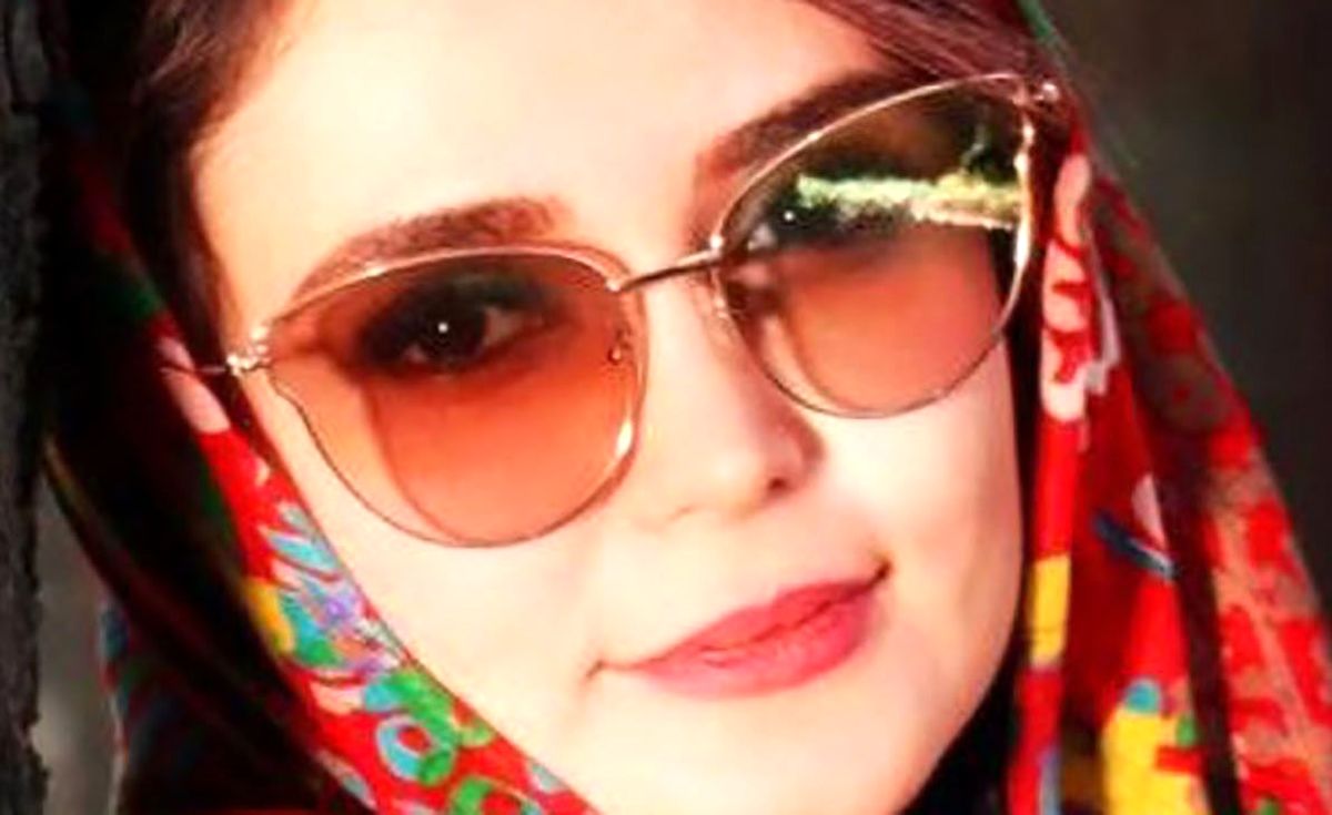 فیلم و عکس  مراسم عقد خانم مجری  جوان لو رفت