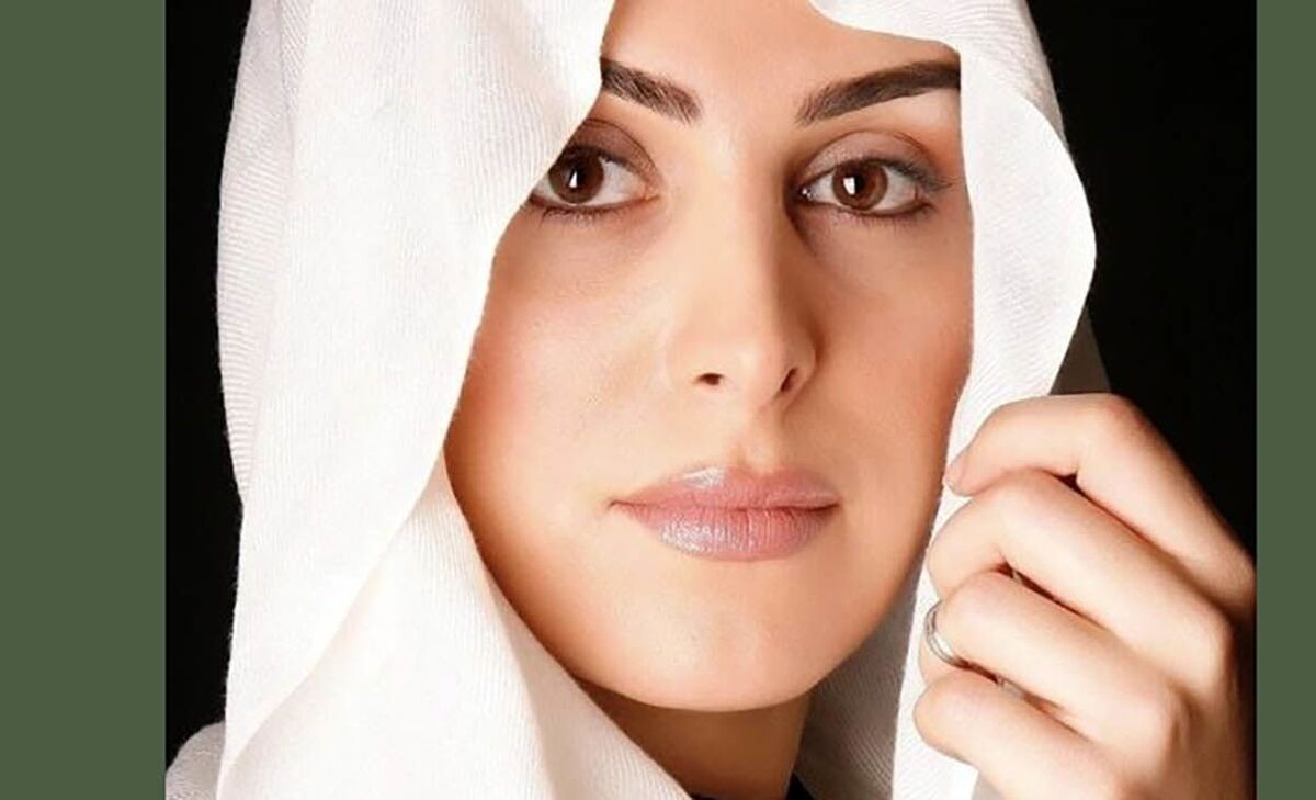 سنگ مزار غم انگیز ماه‌چهره خلیلی بازیگری که جوان مرگ شد | تلخ ترین عکس از سنگ مزار ماه‌چهره خلیلی 