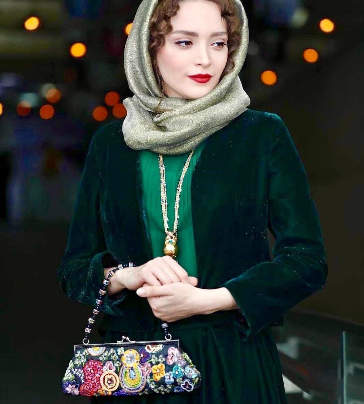 بهنوش طباطبایی با استاد دانشگاهش ازدواج کرد؟ | عکس بهنوش طباطبایی همه را شوکه کرد